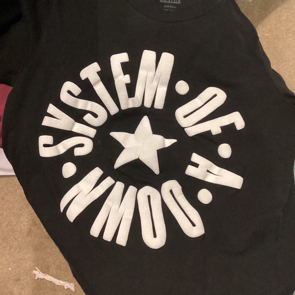Band tee 100% cotton System of a Down size small
